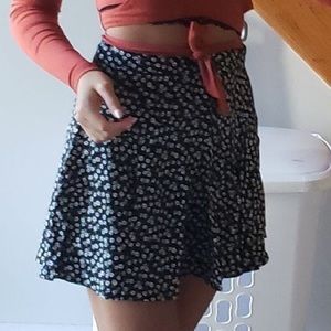Black floral skater skirt Hollister size XS